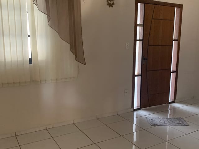 Rancho com 8474m² 2 quartos e 2 banheiros, à venda, no bairro Vila São Benedito em Pindamonhangaba