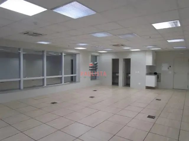 Sala à venda, no bairro Planalto Paulista em São Paulo