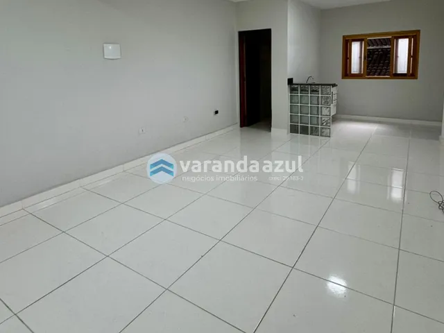 Sala com 34m², para alugar, no bairro Centro em Mogi das Cruzes