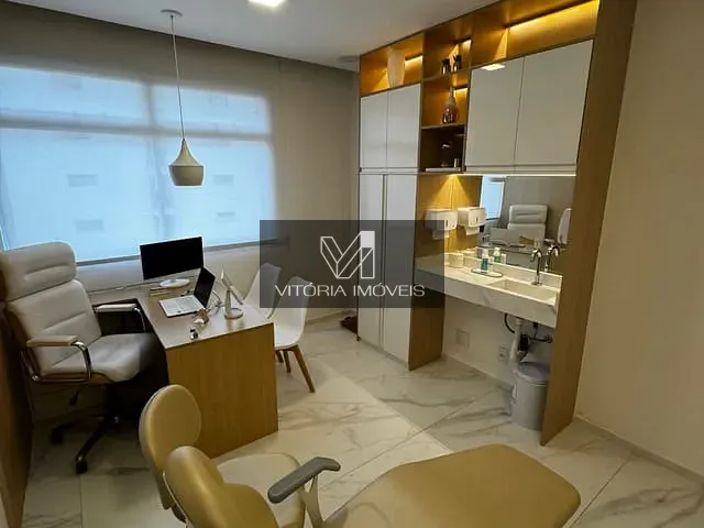 Sala para alugar, no bairro Praia do Canto em Vitória