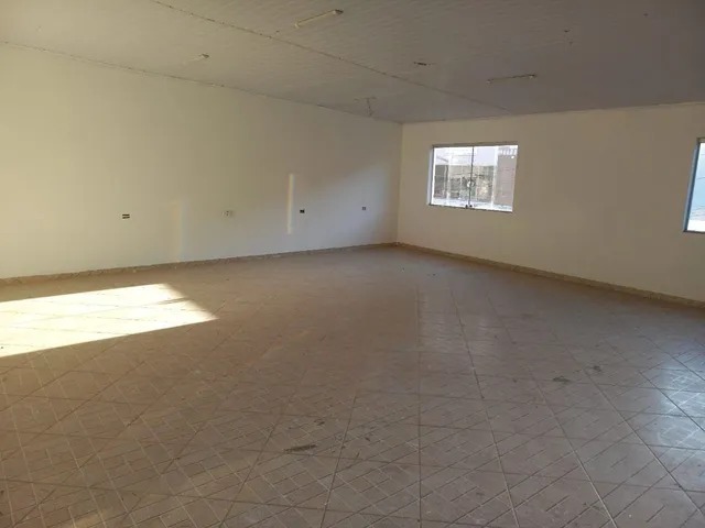 Sala com 100m², para alugar, no bairro Jardim Ipê em Mauá