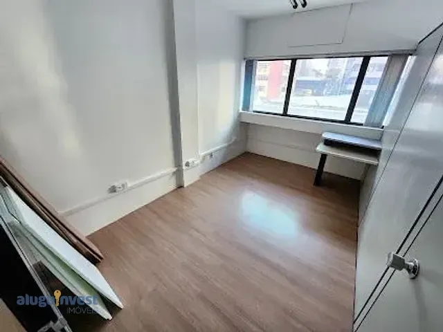 Sala para alugar, no bairro Centro em Florianópolis