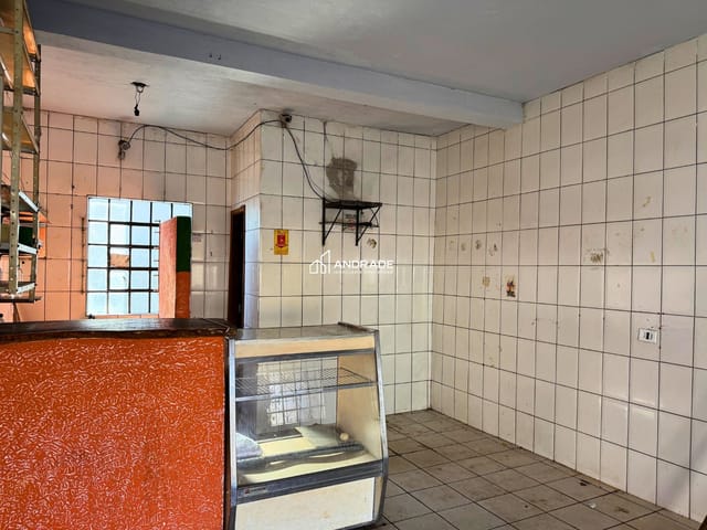 Sala para alugar, no bairro Vila Shangri-La em Apucarana