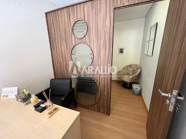 Sala com 40m², à venda, no bairro Centro em Itajaí