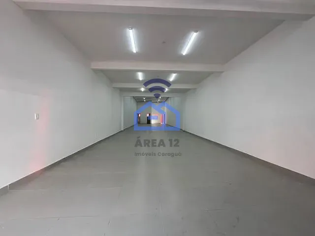Sala para alugar, no bairro Centro em Caraguatatuba
