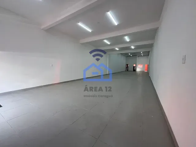 Sala para alugar, no bairro Centro em Caraguatatuba