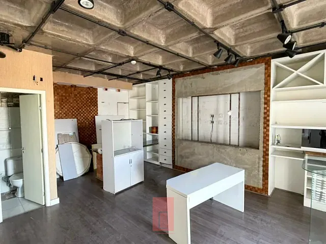 Sala para alugar, no bairro Vila Baruel em São Paulo