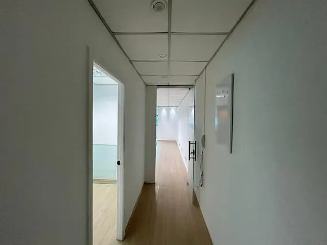 Sala com 60m², à venda, no bairro Vila Bocaina em Mauá