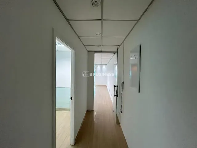Sala com 60m², à venda, no bairro Vila Bocaina em Mauá