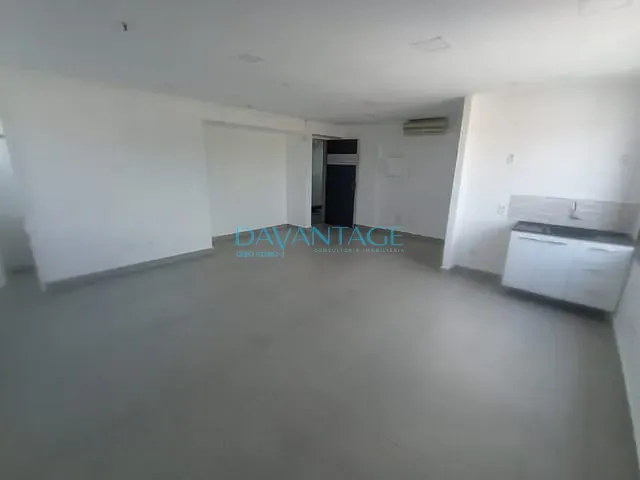 Sala à venda ou para alugar, no bairro Lapa em São Paulo