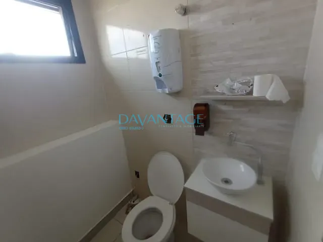 Sala à venda ou para alugar, no bairro Lapa em São Paulo