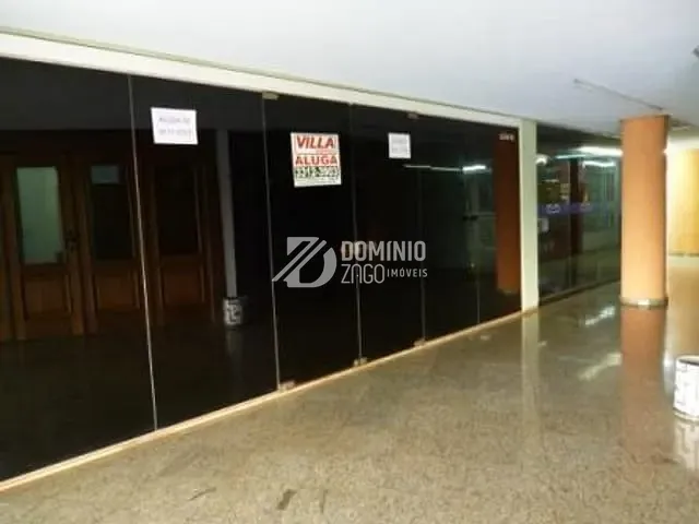 Sala com 200m², para alugar, no bairro São Benedito em Uberaba