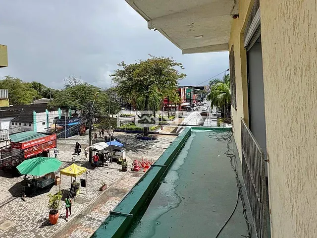 Sala à venda, no bairro Centro em Camaçari