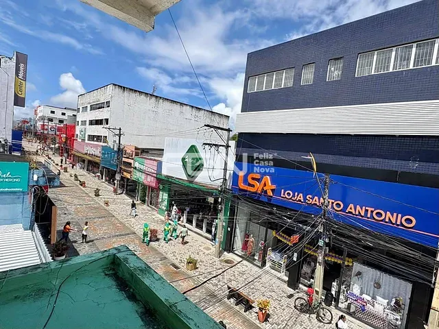 Sala à venda, no bairro Centro em Camaçari