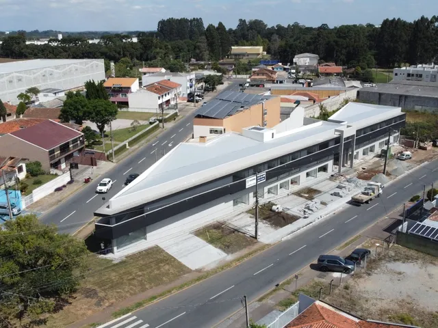 Sala com 120m², para alugar, no bairro Costeira em São José dos Pinhais