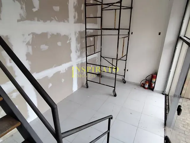 Sala à venda ou para alugar, no bairro Jardim Brasil em Jundiaí