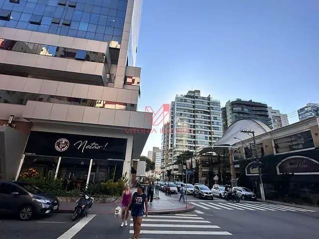 Sala para alugar, no bairro Praia da Costa em Vila Velha