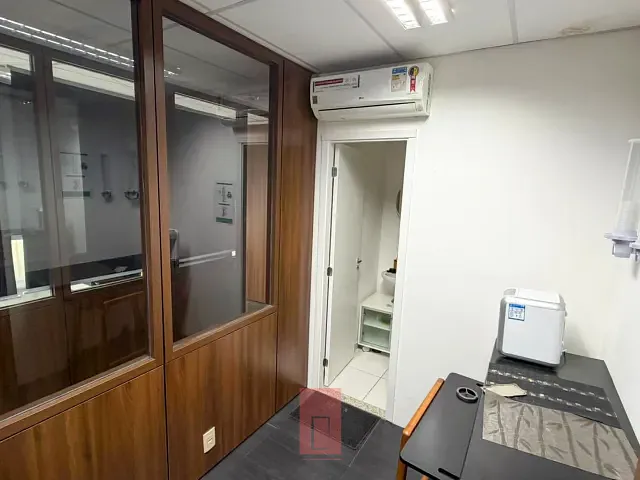 Sala para alugar, no bairro Vila Baruel em São Paulo