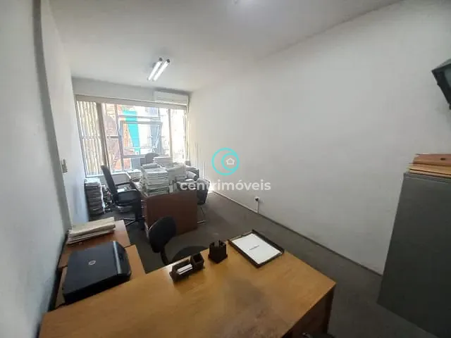 Sala à venda, no bairro Centro em Rio de Janeiro