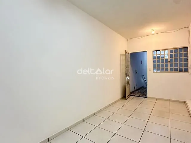 Sala com 17m², para alugar, no bairro Guarani em Belo Horizonte