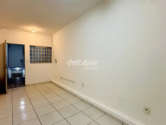 Sala com 17m², para alugar, no bairro Guarani em Belo Horizonte