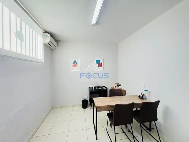 Sala com 10m², para alugar, no bairro Chácara Urbana em Jundiaí