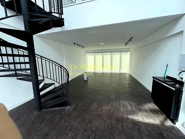 Sala à venda, no bairro Chácara Urbana em Jundiaí