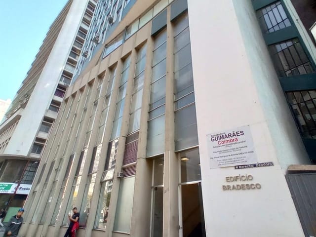 Sala à venda, no bairro Centro em Curitiba