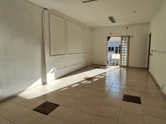 Sala para alugar, no bairro Centro em Cambé