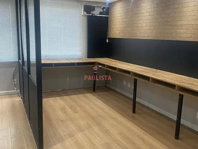 Sala para alugar, no bairro Bela Vista em São Paulo