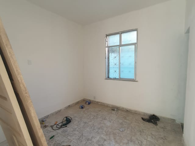 Sala para alugar, no bairro Campo Grande em Rio de Janeiro