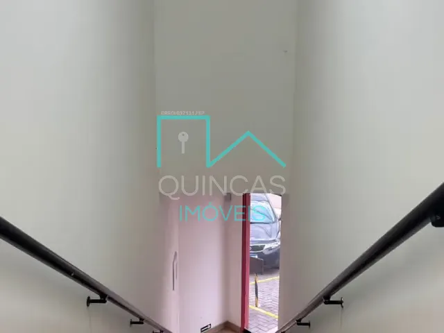 Sala para alugar, no bairro Parque Residencial Eloy Chaves em Jundiaí