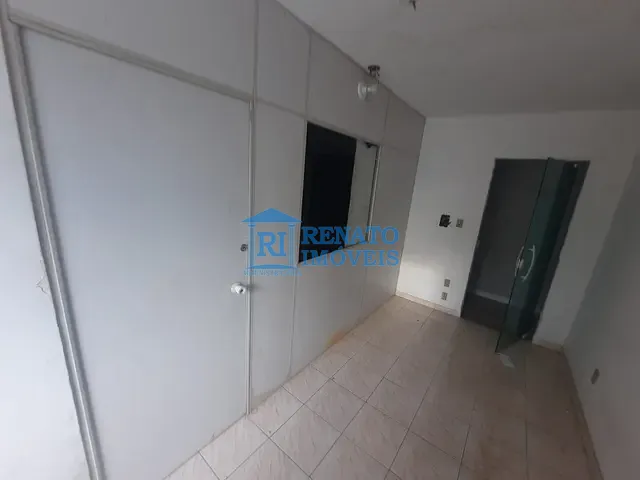 Sala para alugar, no bairro Centro em Maricá