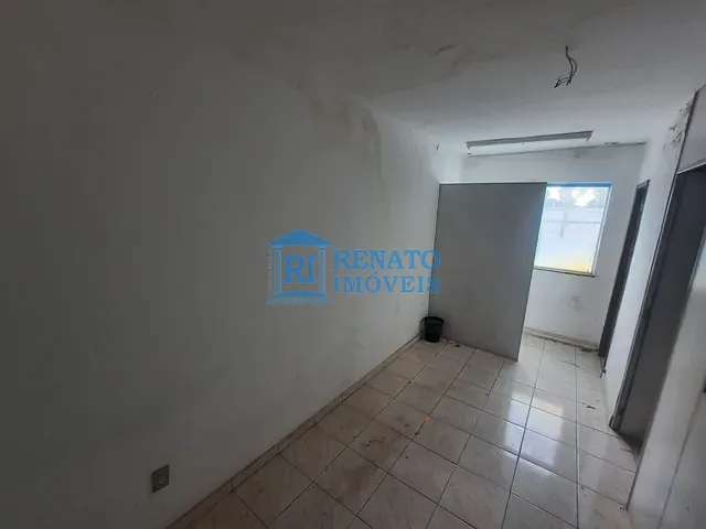 Sala para alugar, no bairro Centro em Maricá