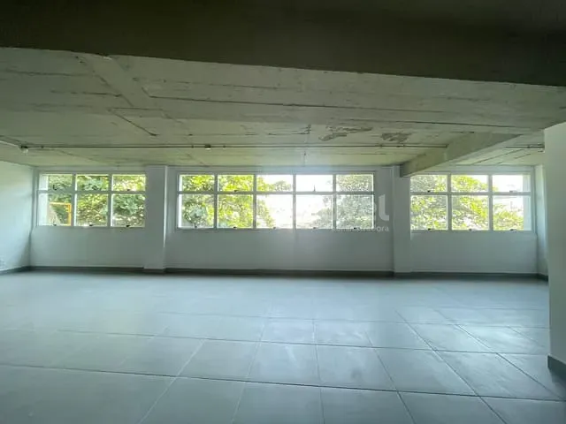 Sala com 185m², para alugar, no bairro Leblon em Rio de Janeiro