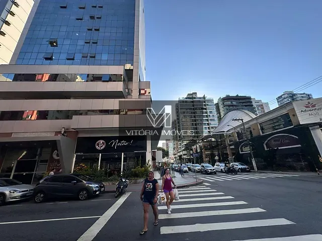 Sala para alugar, no bairro Praia da Costa em Vila Velha