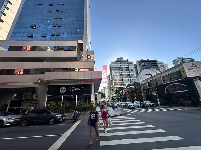 Sala para alugar, no bairro Praia da Costa em Vila Velha
