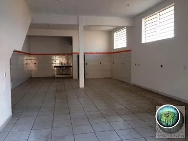 Loja à venda ou para alugar, no bairro Jardim Santa Barbara em Sorocaba