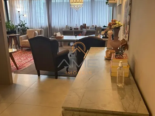 Sala à venda ou para alugar, no bairro São Gonçalo em Pelotas