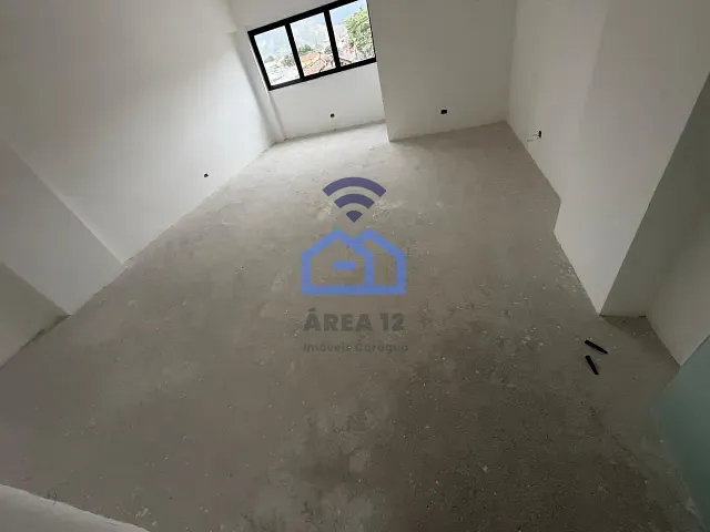 Sala à venda, no bairro Jardim Primavera em Caraguatatuba