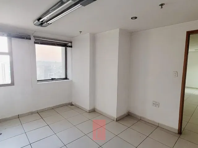 Sala para alugar, no bairro Santana em São Paulo