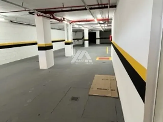 Sala com 72m², para alugar, no bairro Centro em Ponta Grossa