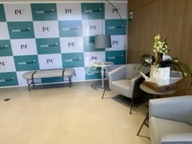 Sala com 72m², para alugar, no bairro Centro em Ponta Grossa