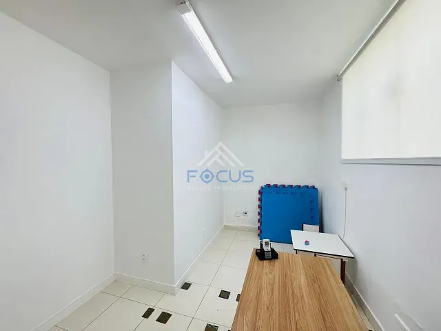 Sala com 10m², para alugar, no bairro Chácara Urbana em Jundiaí