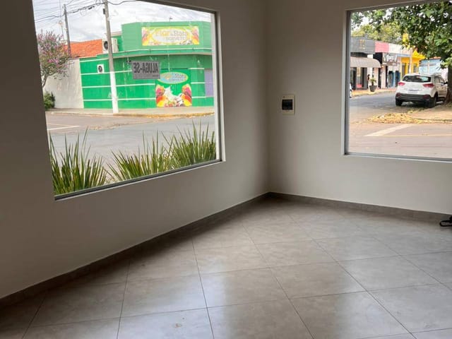 Sala para alugar, no bairro Jussara em Araçatuba