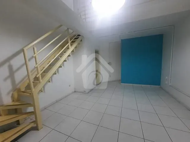 Sala com 33m² 1 quarto e 1 banheiro, à venda, no bairro Languiru em Teutônia