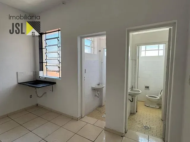 Sala para alugar, no bairro Centro em Caçapava