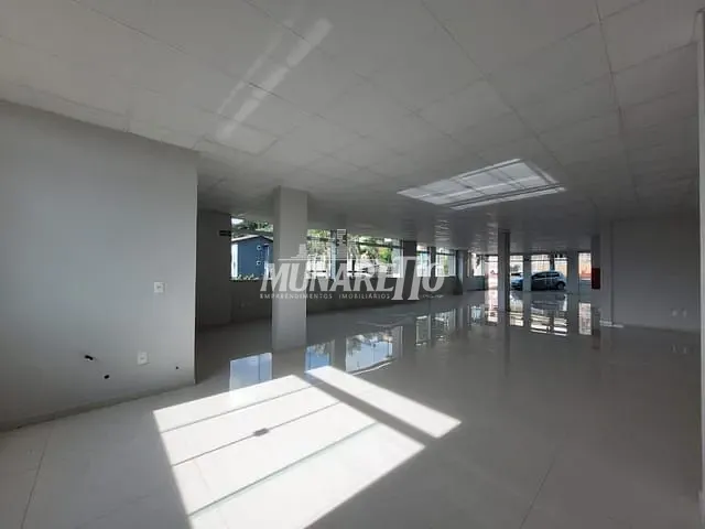Sala com 270m² 2 quartos e 2 banheiros, para alugar, no bairro Vista Alegre em Concórdia