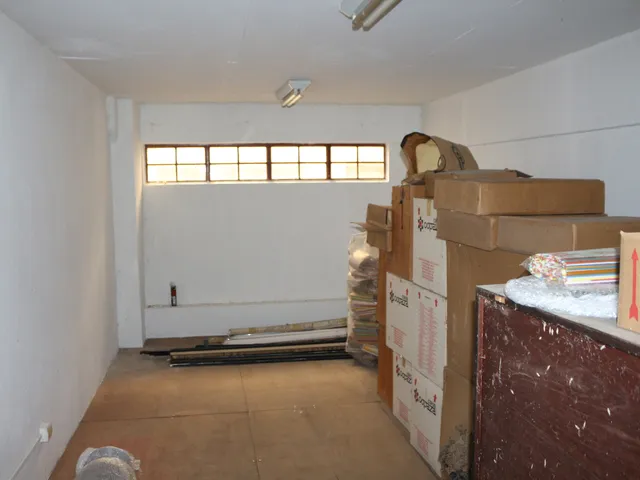 Sala com 400m², para alugar, no bairro Cachoeirinha em Belo Horizonte