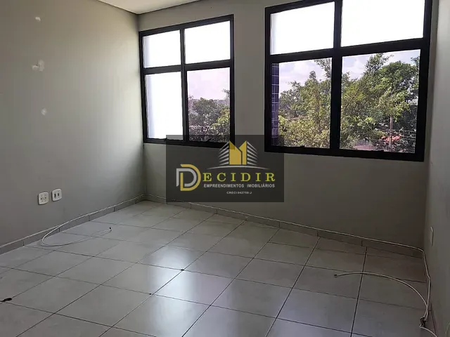 Sala para alugar, no bairro Vila Marieta em São Paulo